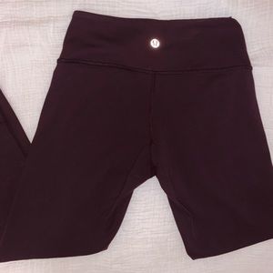 Lulu lemon maroon leggings